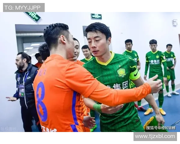 足球巨星们送上暖心祝福 让球迷感受浓浓正能量与希望